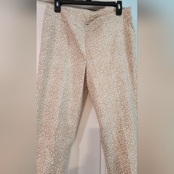Slimsation By Multiples Denim - Women's Slimsation White Pants with Tan/Brown Circle Pattern size 12